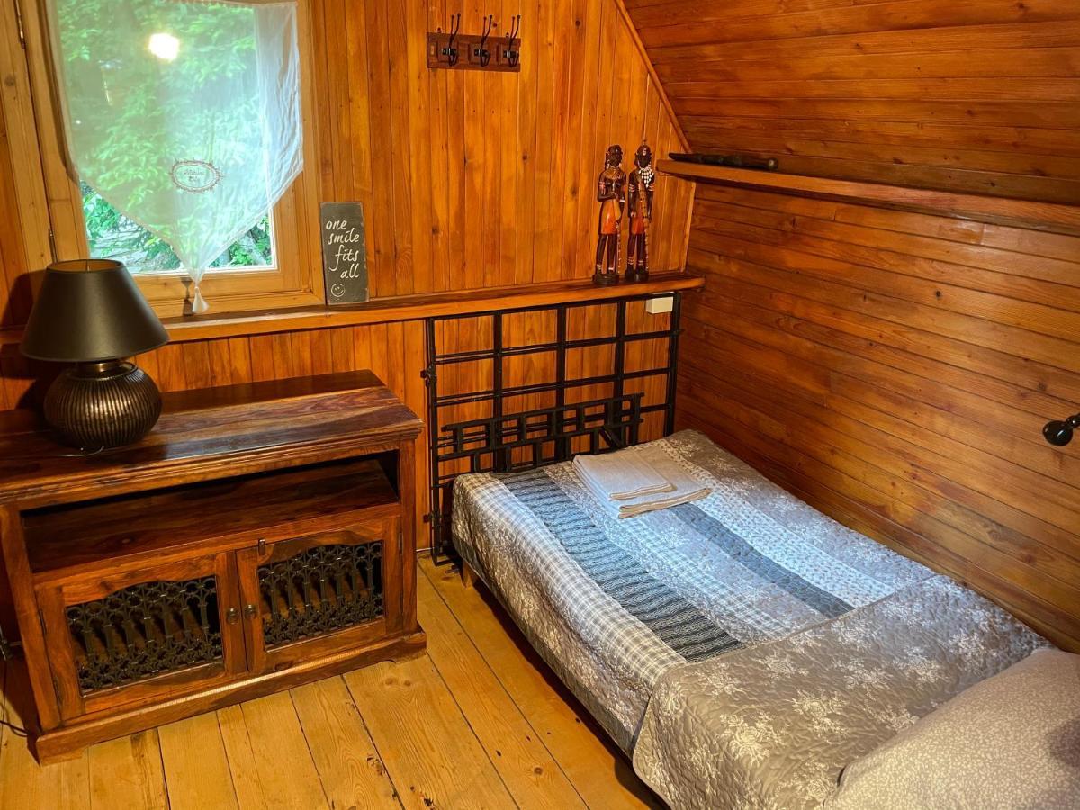 Roznow Domek Pod Zamkiem Экстерьер фото